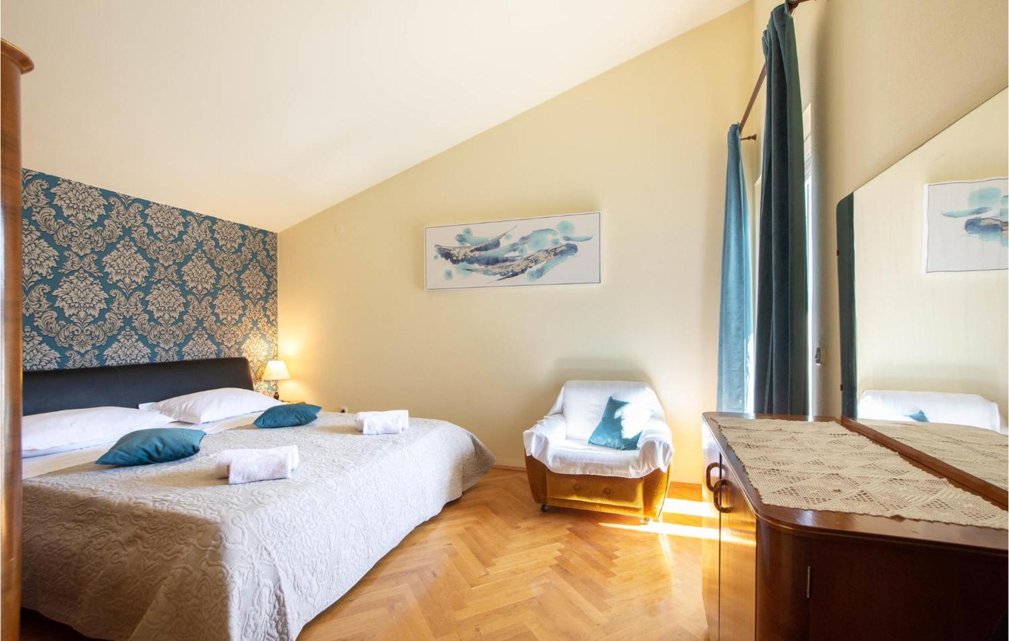 Nice Apartment In Ostrvica With Kitchen Екстер'єр фото
